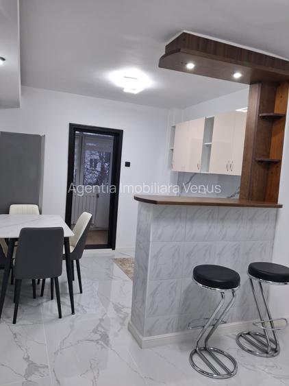 Apartament 2 camere Piata Mare et 1 - 3