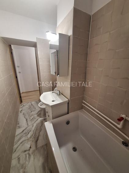 Apartament 4 camere – 3 dormitoare, renovat recent -ideal familie sau investiție - 12