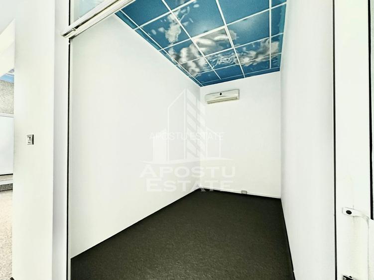 Spatiu Comercial/Birouri de Inchiriat In zona UTA langa Penny, Ared - 4
