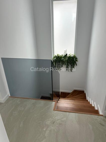 Casa de vanzare in zona Voluntari - 34