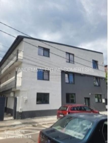 Unirii , Casa Poporului , Calea 13 Septembrie ,Un bloc de 17 apartamente - 6