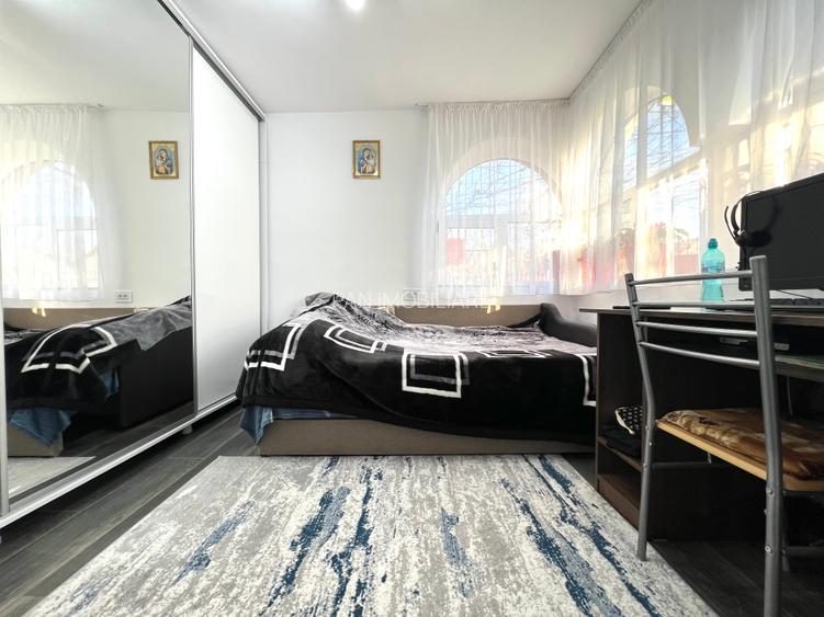 Casa Tuzla – 2 Constructii Individuale – 9 camere – 811mp teren - 9