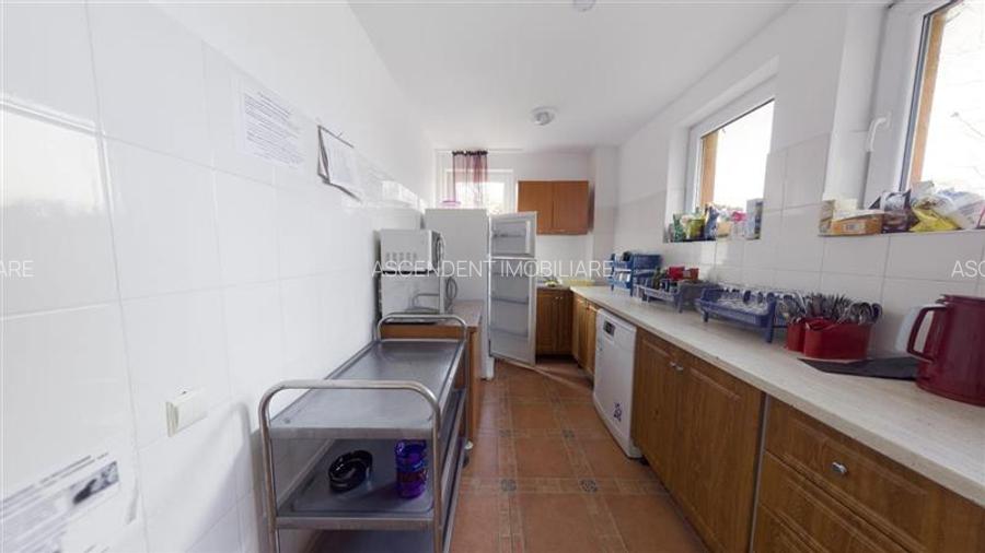 Pensiune cu toate autorizatiile, conditii apreciabile, Bran, Brasov - 14