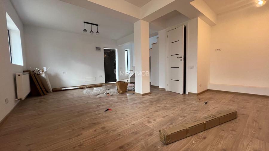 OFERTĂ! Casă 3 camere P+1 | 2 parcări | Curte | 90.000 € - 3