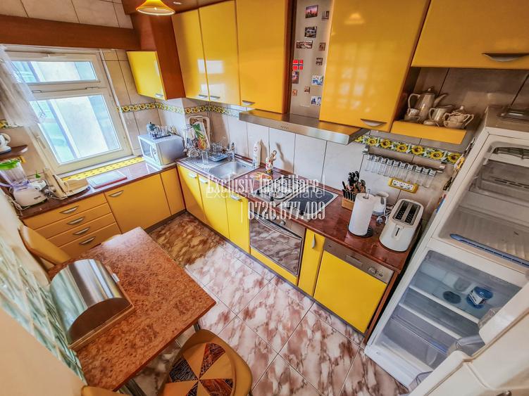 AP 100 mp cu Parcare! 4 cam transformat in 3 cam -3 AC, 3 balcoane- termen lung - 11