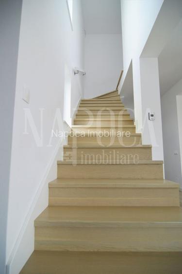 Casa 5 camere de vanzare in Floresti - 12