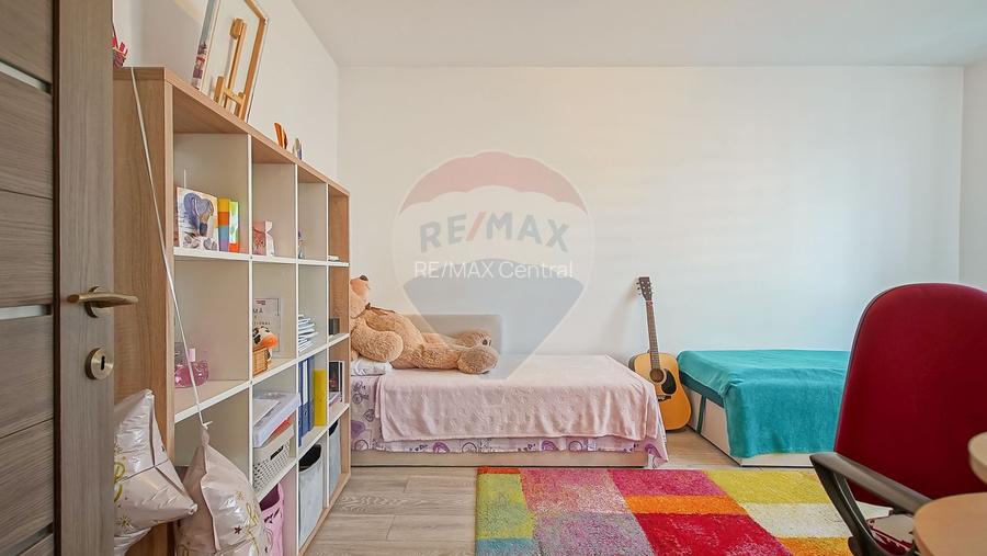 Casă / Vilă cu 3 camere de vânzare - 16