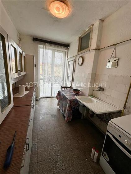 Resita, Apt.3 cam, Cf.1 sporit.Lunca - 10