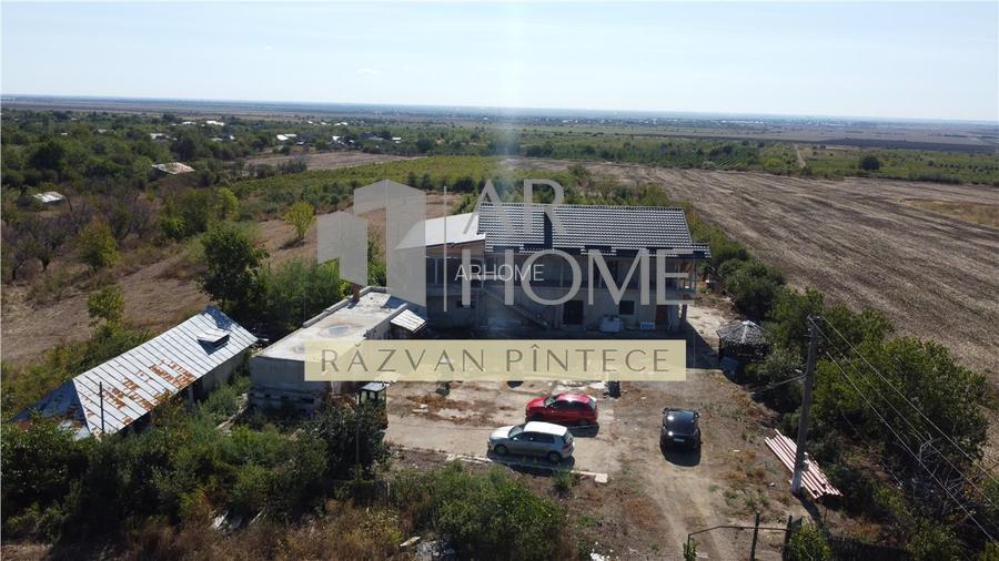 Pensiune 6 camere, teren 12713 mp, Dealul Mare, Urlati, Prahova - 2