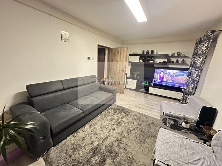 2 camere/P-ta Abator - 2