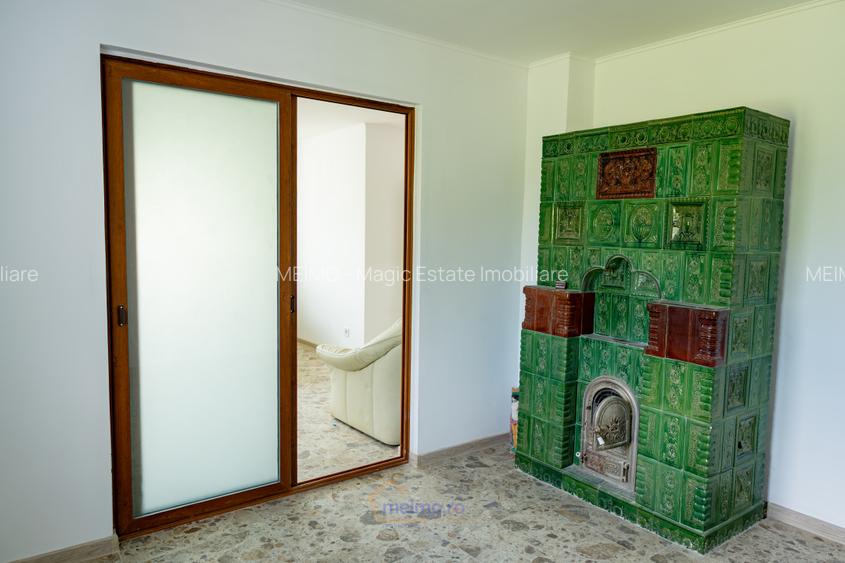 Casă renovată, spațiu pentru familie și grădină - Moinesti - 11