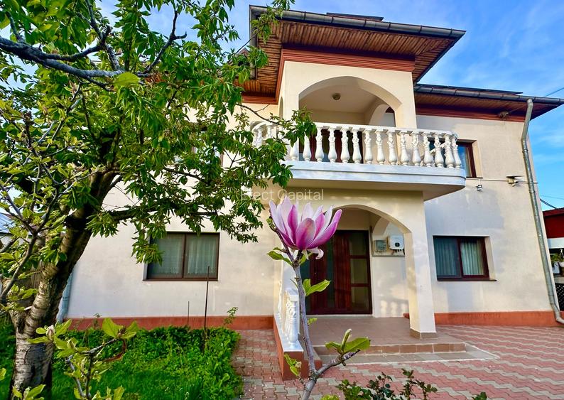 Casă spațioasă  (6 camere) + teren 1382mp + garaj si foisor - 2