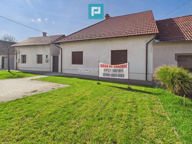 Casă modernă cu 2 corpuri, 5 camere în Pecica - 1