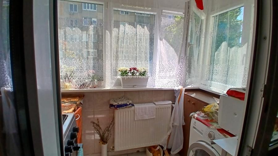 Berceni-strada Soldanului-apartament 3 camere - 6