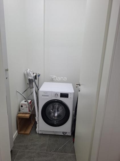 2 camere spatioase decomandate 58 mp  Coresi Kasper, moilat complet, parcare  - 7