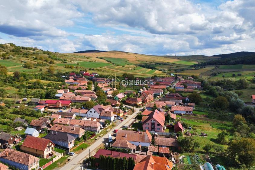 Casă cu 2 camere și teren generos | Roteni | 69.000 € - 11