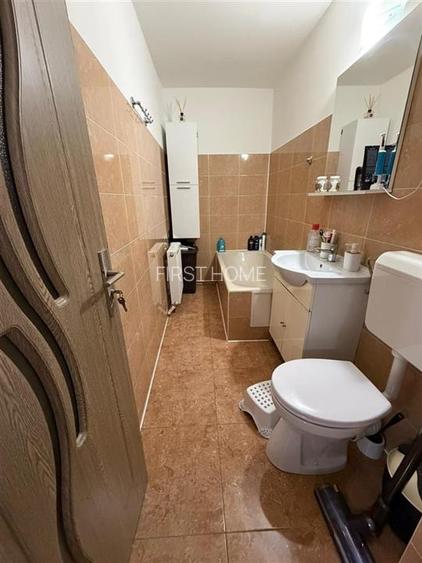 Apartament 2 camere, hol patrat, logie + balcon, mobilat si utilat - 10