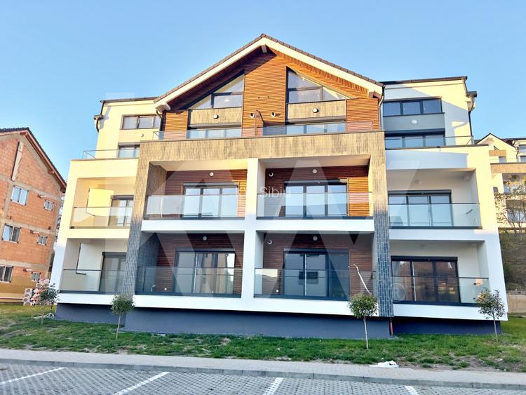 Apart. cu 2 cam. pe doua nivele, cu logie. Vila design modern in Cristian-Sibiu  - 2