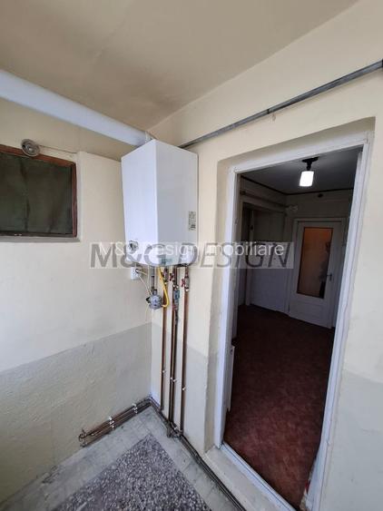 Etaj 2, Spitalul Judetean-Girocului 3 camere - 18