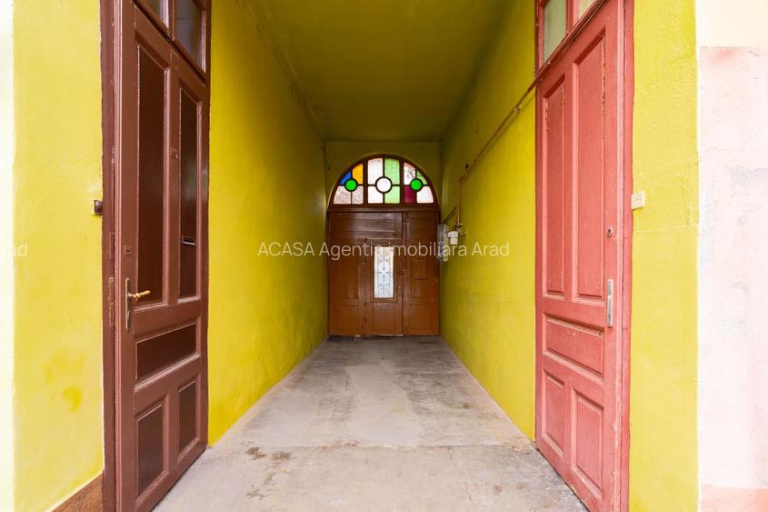 PRET NOU! Apartament la casă, ultracentral– curte proprie și garaj - 6