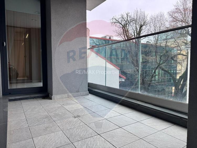 Apartament 4 camere  de inchiriat Aviatorilor -  Charles de Gaulle - 31