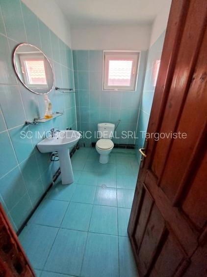 Inchiriere proprietate- casă și teren  comuna Razvad Dâmbovița - 11