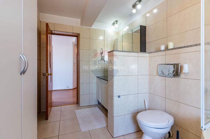 Casă / Vilă + cladire birouri de vanzare in Aviatiei, venit pasiv - 21