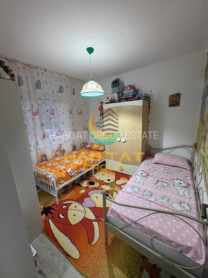 Apartament de Vanzare - 3 Camere - 5
