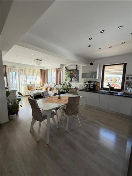 Apartament 4 camere 104 mp, Zona Tractorul, Brasov - 17