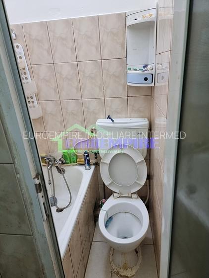 Garsoniera de vanzare Constanta zona Far - 6