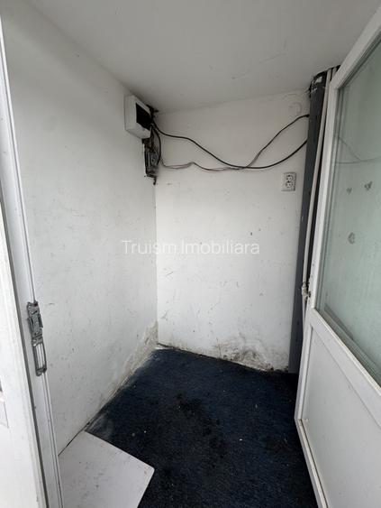 Casă individuală cu 4 camere în B-dul București - 20