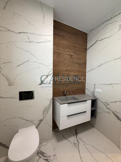 3 Camere 273 mp Curte Proprie Loc Parcare Metrou 8 minute - 9