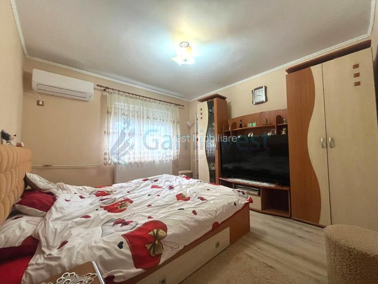 Apartament de vanzare in Oradea cu 2 camere, zona Iosia Nord, PB decomandat  - 3