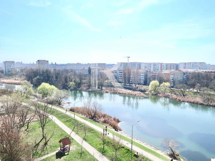Apartament cu 3 camere | Vedere panoramică deosebită | Oradea