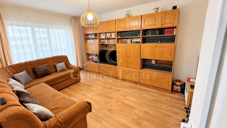 Apartament 4 camere de vânzare – Feldioara, Brașov | 80 mp