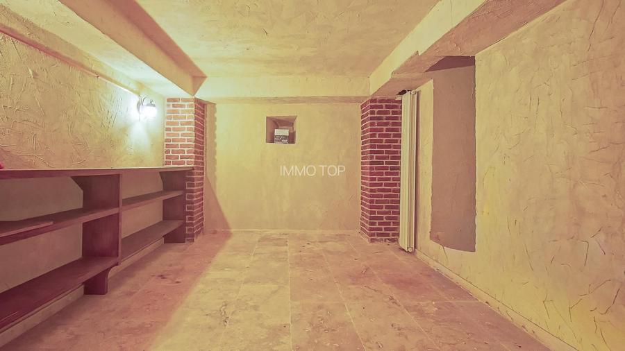 Casa de vanzare in centrul Brasovului - curte privata si pivnita - 18