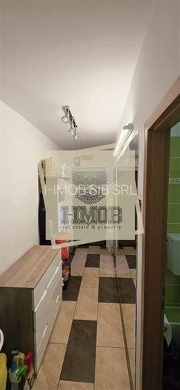Apartament 2 camere Stefan cel Mare 50 mp et 2 - 3