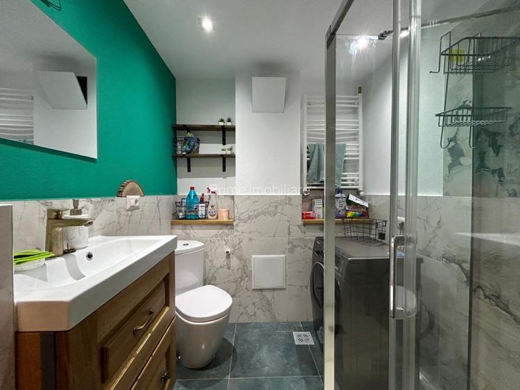 APARTAMENT - 3 camere 100 mp, etaj 1/4 + boxa si parcare - DE VANZARE - 10