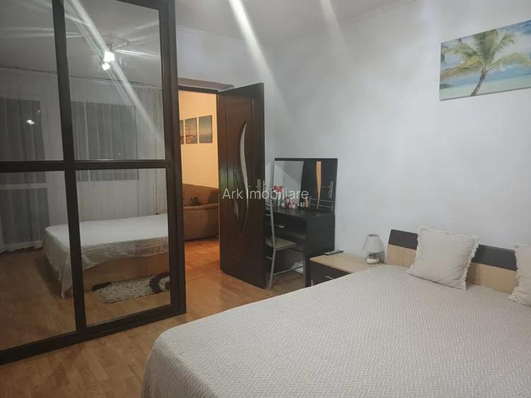 Apartament 2 camere semidecomandate zona Garii - 3