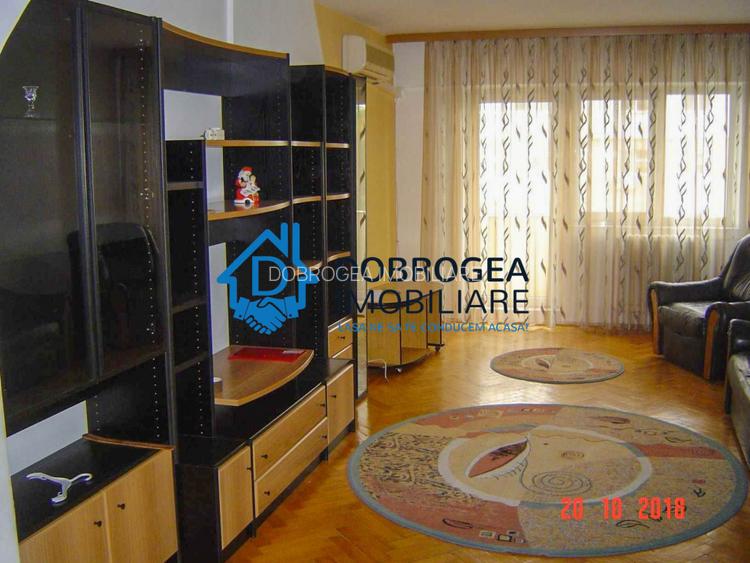 STRADA BABADAG - 3 CAMERE DECOMANDAT,  SUPRAFATA 87 MP, CENTRALA GAZ - 3