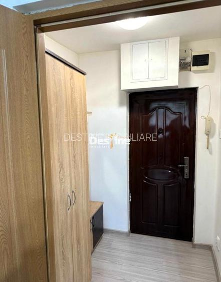 Garsoniera 31 mp la bulevard renovata complet in Tatarasi - 8