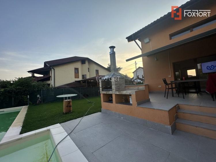 Casa individuala cu 10 camere si piscina, in Dumbravita - ID  C5624 - 4