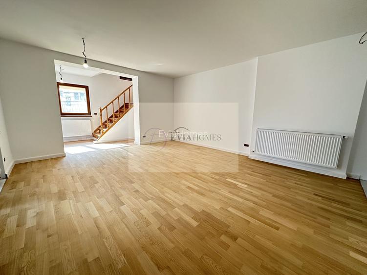 4 camere/ 2 bai / 119 mp/ parcare in curte / zona strazii Bucuresti - 4