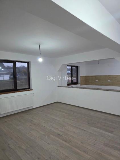 Vand Casa Noua , la 4 km de orasul Targu Neamt( Topolita) - 14