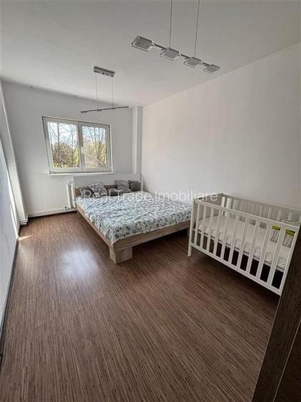 Apartament 3 camere etajul 2 zona Astra- Carpatilor - 5