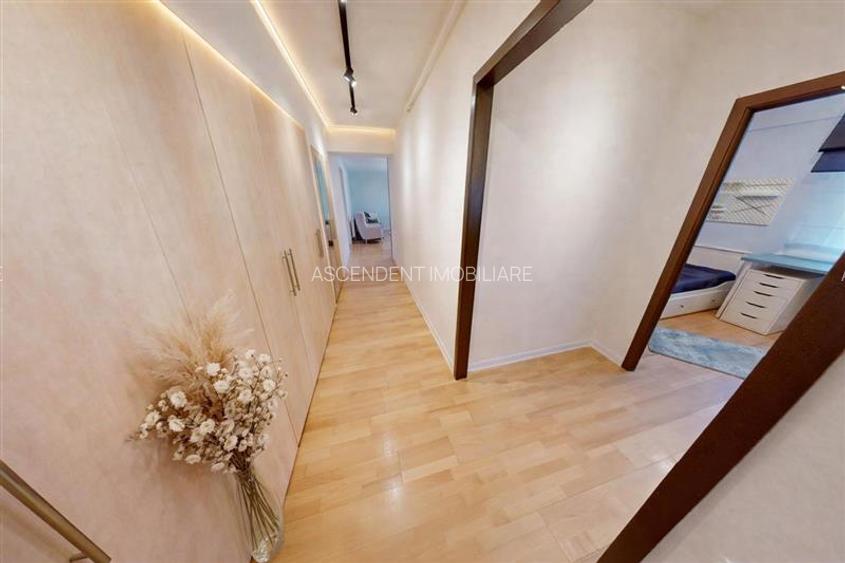 Spatialitate si confort: apartament 4 camere, Central, Brasov: FILM & 3D - 3