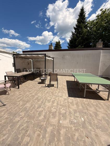 Giurgiului Progresul Piata -Spatiu birouri et 2 -- sup 93 mp - pret 750 euro - 4