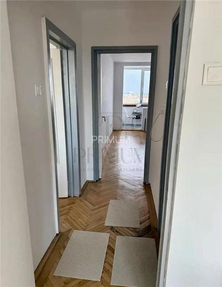 COMPLEXUL STUDENTESC - BLOC IZOLAT - LIFT - 3 CAMERE - CLIMA - BOXA CF - 2