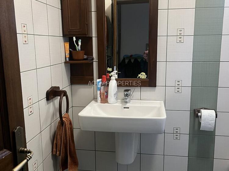 Vila 2007 caramida,D+P+Etaj mansardat,living 41mp,3 dormitoare,3 bai,teren 542mp - 16