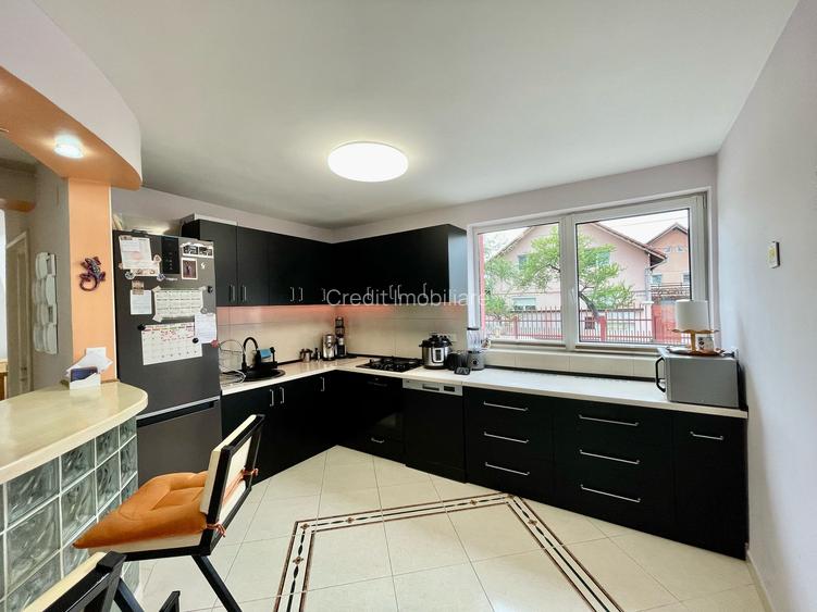 Casa 5 camere Cristian, teren 1000mp! - 4